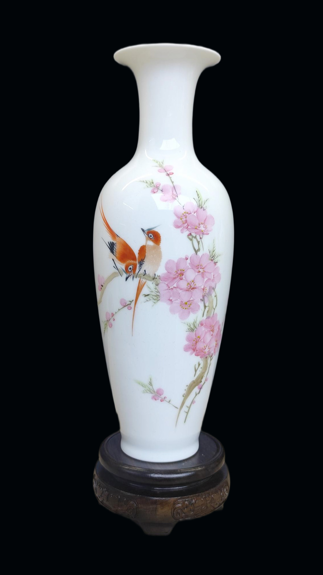 国瓷春桃寿影瓶(作品编号353)